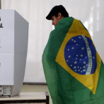 Bolsonaro, con 48.80 %, adelanta a Lula con solo un 5.42 % escrutado