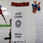 Bolsonaro lleva el 47.9 % y Lula 43.3 % con el 16,16 % escrutado en Brasil