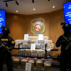 Confiscan 239 paquetes de cocaína y apresan a un colombiano en Peravia