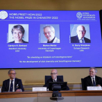 Tres científicos ganan Nobel Química