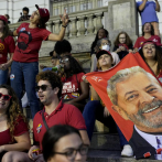 Lula ve a Bolsonaro 