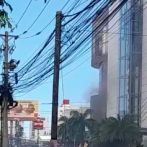 Se registra incendio en avenida Gustavo Mejía Ricart esquina Tiradentes