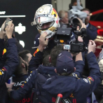 Verstappen gana en Japón y se lleva su segundo campeonato