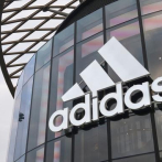 Adidas cae un 3,2 % en Bolsa tras finalizar su colaboración con Kanye West