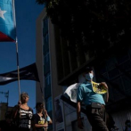 Policía de Puerto Rico detiene a grupo que protestó contra compañía eléctrica