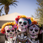 Más de un millón de personas deleitadas con el festivo desfile del Día de Muertos de México