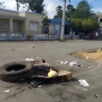 Pimentel se moviliza con quema de gomas y basura para pedir obras y arreglo de las calles
