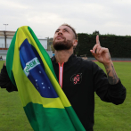 A todo o nada, Neymar va por su Mundial