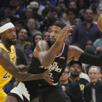 Clippers vencen a Lakers, LeBron se lesiona, Doncic no llega a 30, Horford anota 13 y Towns 11