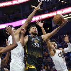 Resumen de la NBA: Curry se sale, Celtics impresionan y Lakers siguen en caída libre