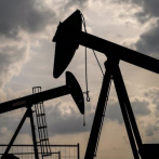 Precios del petróleo suben por la flexibilización con Covid en China