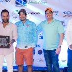 Club Náutico reconoce director del torneo de pesca al Marlin Azul