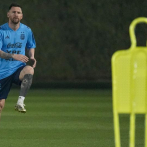 Lionel Messi entrena con normalidad y lleva calma a la Argentina