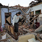 Sismo en Indonesia deja 162 muertos y múltiples daños