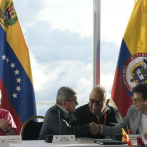 El Gobierno de Colombia y ELN reinician diálogo de paz