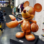 La estatua de Oddball 'Lobsta Mickey' de 6 pies regresa a Boston