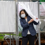 Oposición Taiwán arrasa en comicios locales y Tsai dimite como líder del PDP