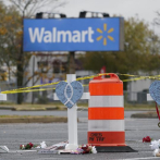 Empleada que sobrevivió a tiroteo demanda a Walmart
