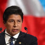 El Congreso de Perú informa al presidente sobre nueva moción de destitución