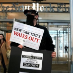 Trabajadores de The New York Times, en huelga para pedir aumento salarial