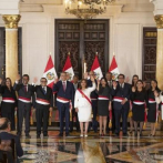 Presidenta de Perú juramenta su gabinete ministerial