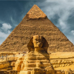 Ánforas y 17 momias: la misión canaria en Egipto expone 10 años de investigación