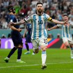 Messi, bajo el influjo de Maradona, va por su cetro mundial