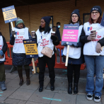 El personal de enfermería de Reino Unido inicia una huelga sin precedentes por mejoras salariales