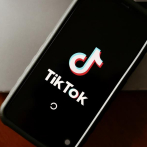 Empleados del gobierno de EE.UU. podrían tener prohibido usar TikTok en dispositivos oficiales