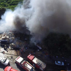 Incendio destruye ocho viviendas y dos negocios en Nueva York Chiquito, en Santiago