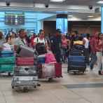 Aerolíneas dejan equipajes de los dominicanos que llegan