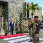 Presidente Abinader entrega 40 vehículos al Ejército para reforzar seguridad fronteriza