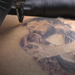 La fiebre por los tatuajes con la cara de Messi escala sin control en Rosario