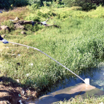 Vecinos de La Zurza siguen usando agua del río Isabela
