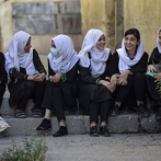 Talibanes afirman que todavía no se dan las condiciones para que las niñas vuelvan a las escuelas
