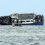 Barco de emigrantes hatianos en ruta a EEUU llega a Cuba por mal tiempo