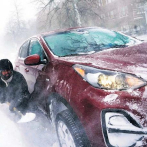Tormenta de nieve deja decenas de vehículos varados en Tennessee, incluido a Roberto Cavada