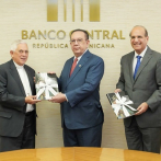 Banco Central realiza un donativo a la Conferencia del Episcopado Dominicano