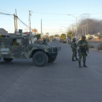 Vecinos del pueblo donde fue detenido el hijo del 'Chapo' Guzmán celebra la retirada de los militares