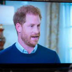 El príncipe Harry acusa a la realeza de complicidad en el dolor de Meghan