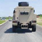 Envían vehículos blindados a Haití