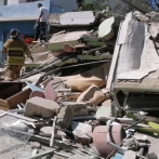 Se desploma edificio de 4 pisos de una mueblería en La Vega