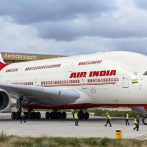 Multan a aerolínea india por escándalo de banquero que orinó sobre una pasajera