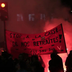 Violentas protestas en París contra elevación edad de los jubilados
