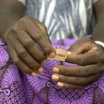 Al menos 4 millones de niñas en el mundo pasan cada año por la mutilación genital femenina