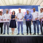 Presidente Abinader inaugura un moderno polideportivo en Pedernales