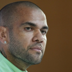 Piden 9 años de cárcel para el exfutbolista Dani Alves por violar a una joven en una discoteca