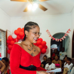 Tokischa regala flores y dinero a trabajadoras sexuales dominicanas