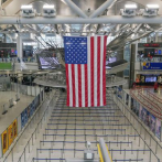 Aeropuerto de NY repara corte de energía que canceló vuelos