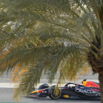 Verstappen se mantiene fuerte, Mercedes y McLaren en problemas